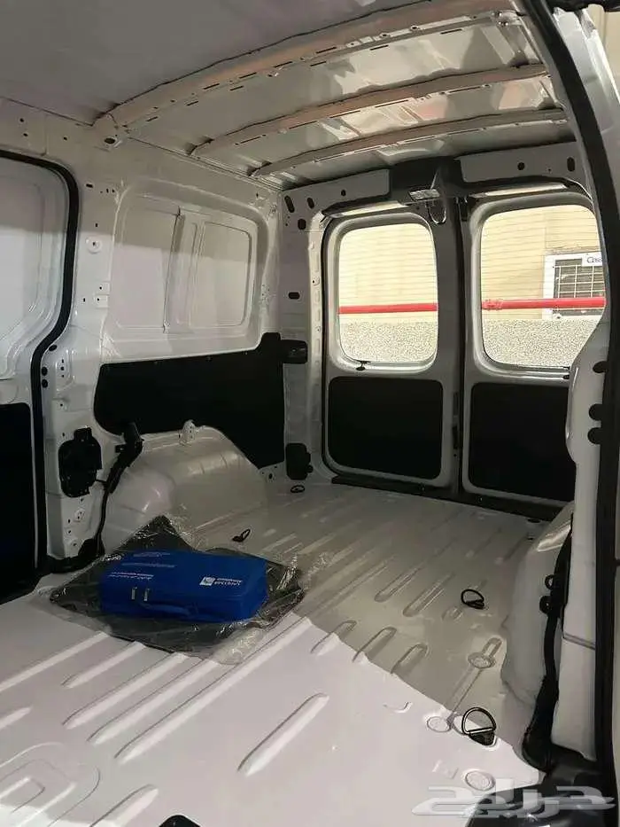 هيونداي ستاريا 2.2 فان بضاعة ديزل 1