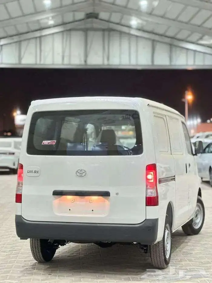 تويوتا باص لايت اس بضاعه 2025 افضل سعر 3