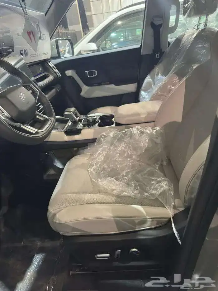 جيتور T1 لاكجري 2025 3