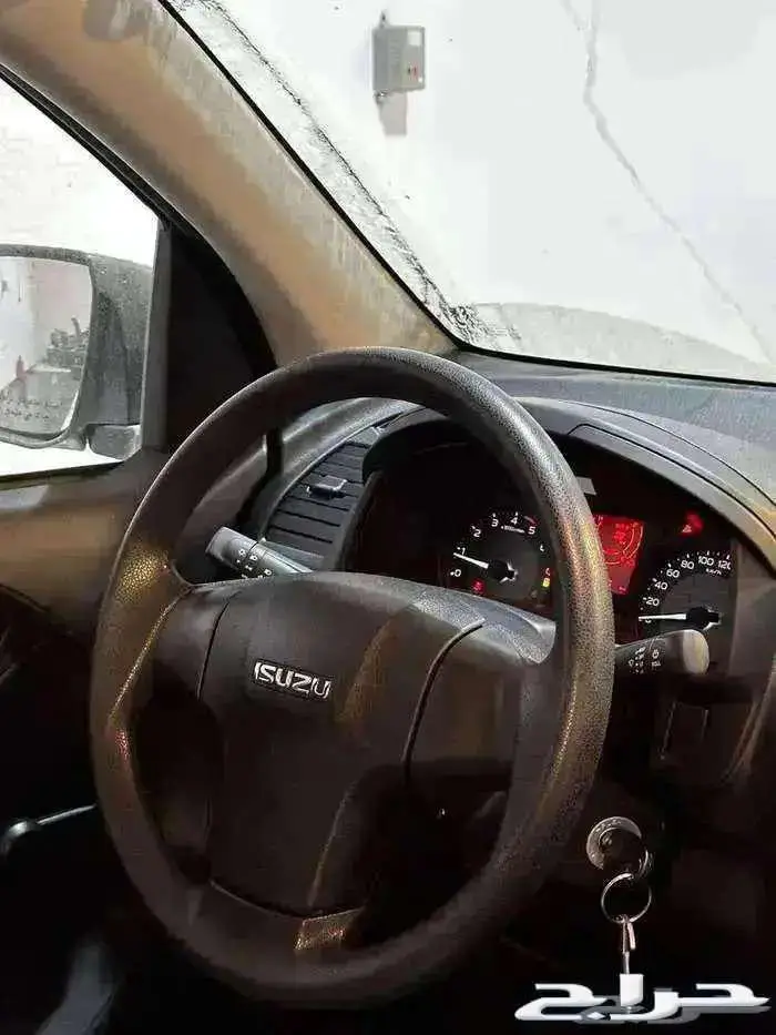 ايسوزو غماره زجاج عادى بدون دبل 2025 2