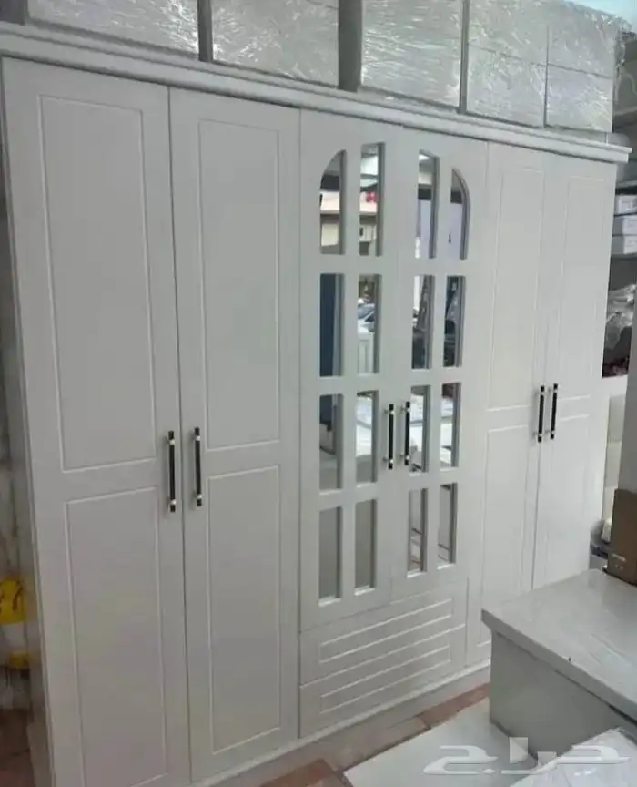 غرفة نوم كاملة  أثاث منزلي  سرير ودولاب وبطانيات 34