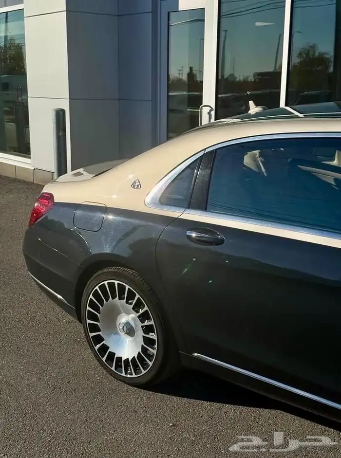 للبيع مرسيدس مايباخ موديل 2020 بسعر جدا خرافي وارد كندا 6