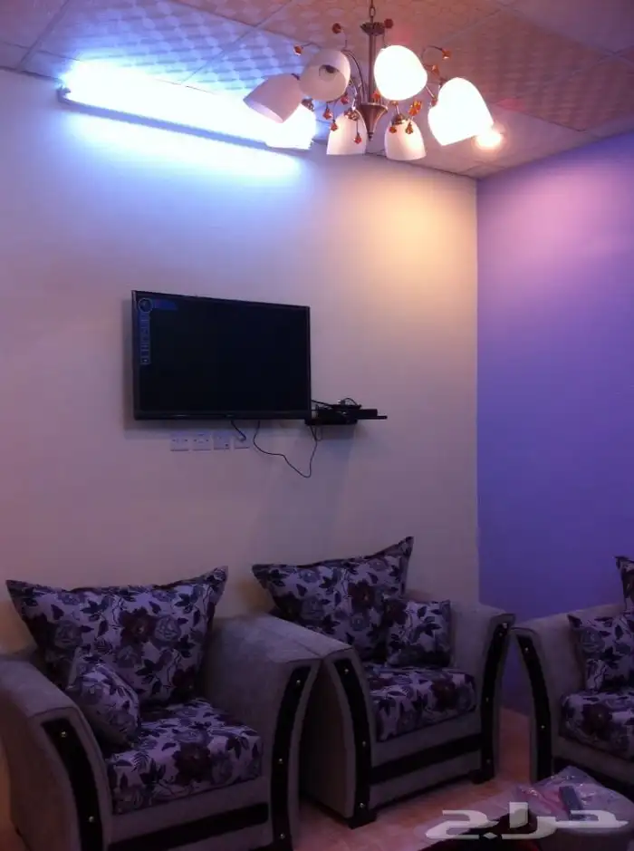 استراحة وشقق عزاب طريق اللواء الرابع موقع مميز 21