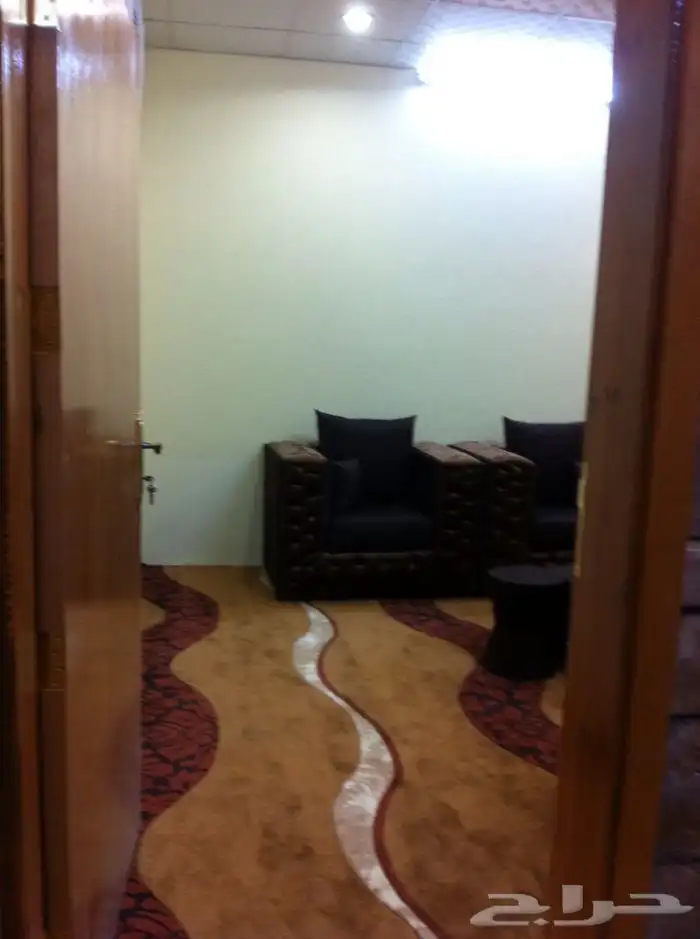 استراحة وشقق عزاب طريق اللواء الرابع موقع مميز 11