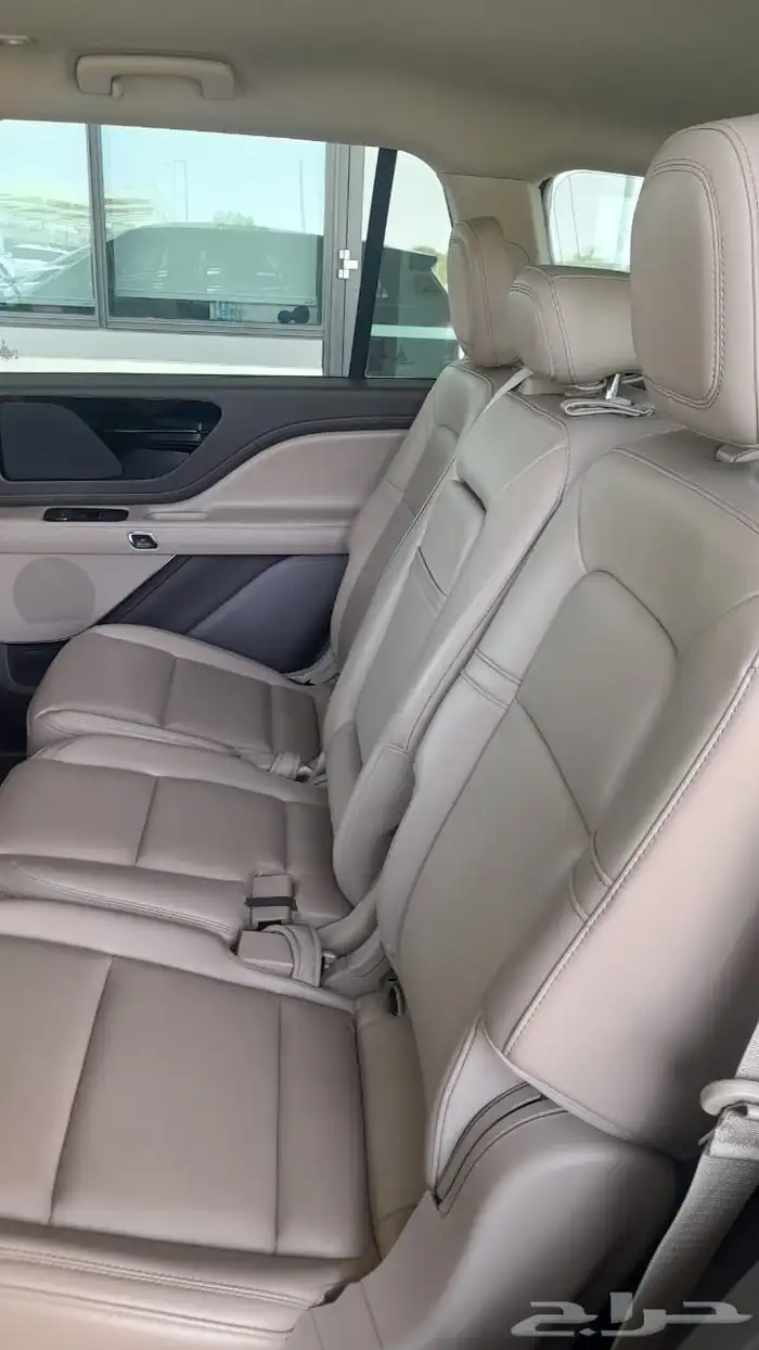 لنكولن ايفياتور 2021 استخدام نظيف 8