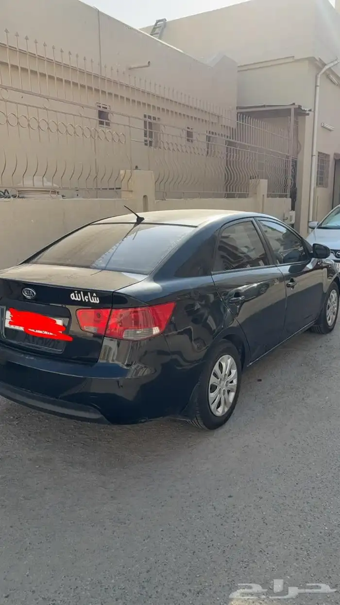 للبيع كيا سيراتو موديل 2012 الغير تماتك 1