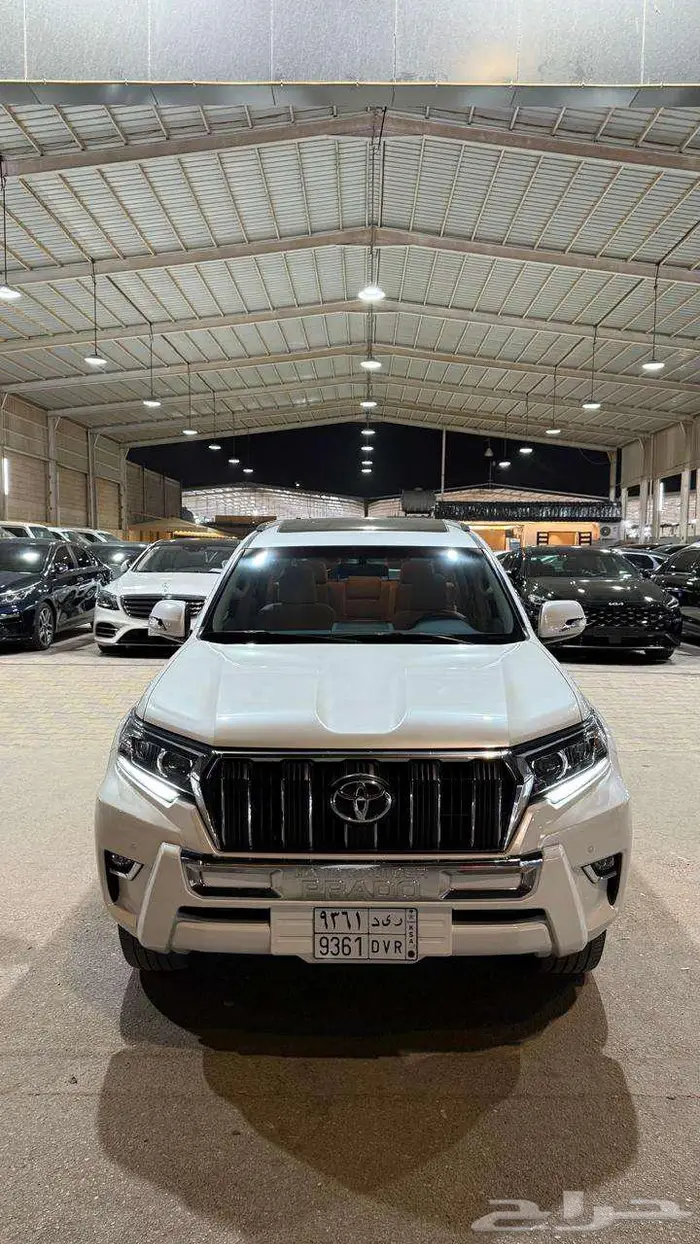 برادو 2021 عداد 104000 فقط فل كامل 6 سلندر 2