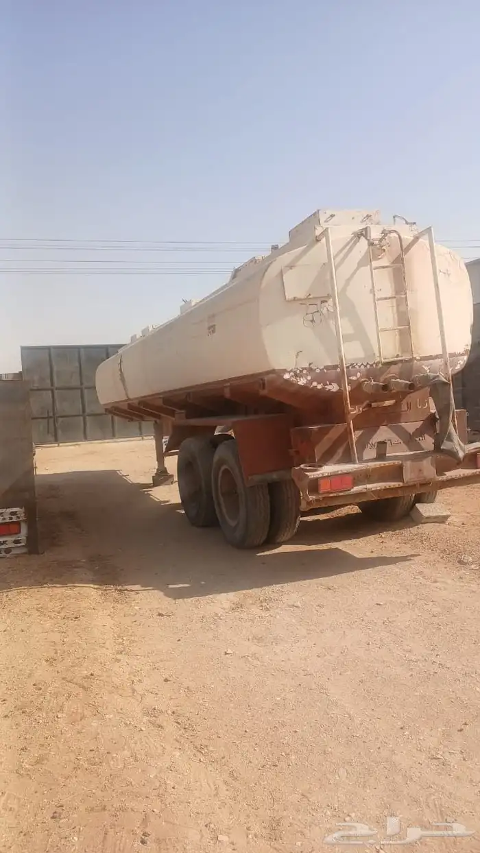 وايت ماء صالح للشرب نضيف خالي من الكسور والصدا 0