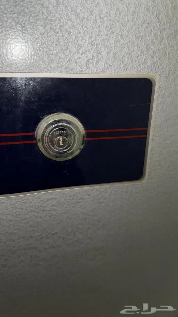 نسخ وبرمجة المفاتيح البصمة والعادي فتح شقق وخزنات تصليح ريمو 6