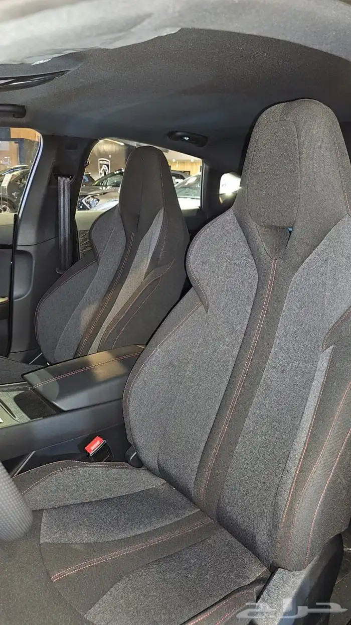 ام جي 7 موديل 2025 فئة استاندر بسعر خيالي ومنافس تسليم فوري 9