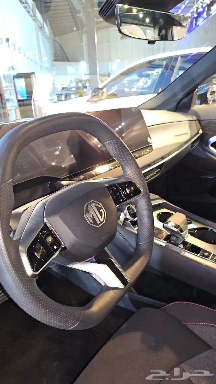 ام جي 7 موديل 2025 فئة استاندر بسعر خيالي ومنافس تسليم فوري 6