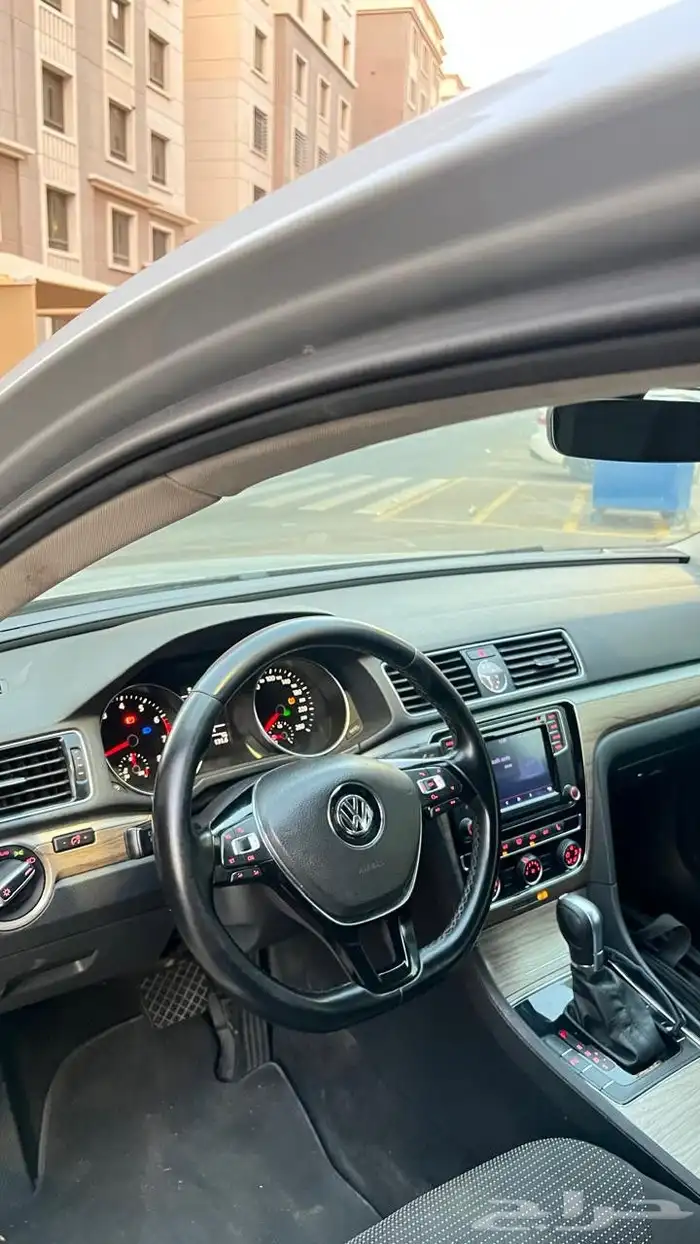 فلكس واجن باسات 2016 3