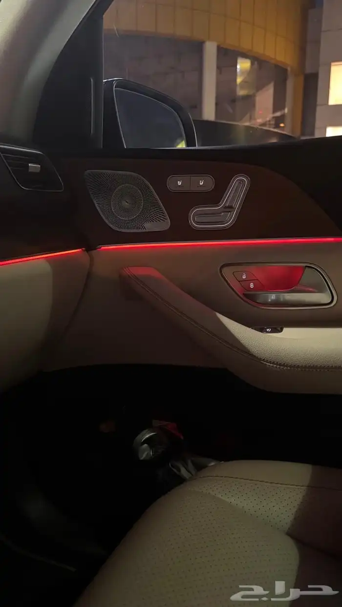 مرسيدس GLE 350 AMG ممشى قليل وبحالة الوكاله 26