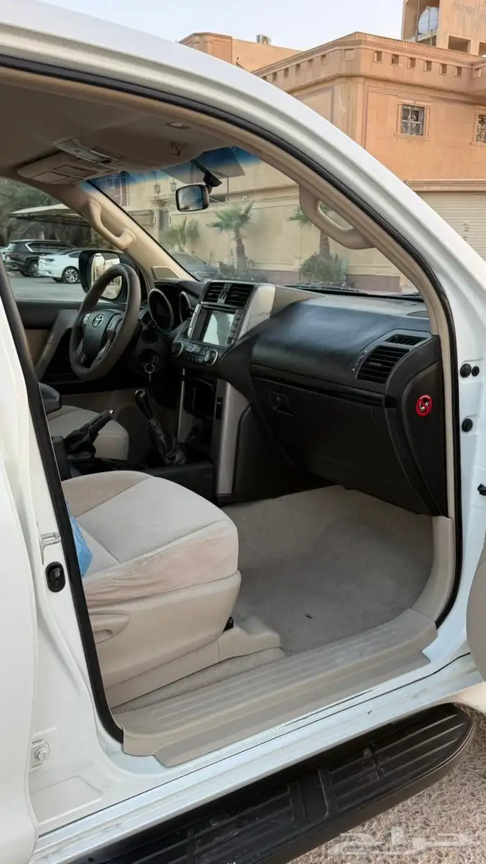 برادو 2012 قير عادي 4 سلندر دبل 17