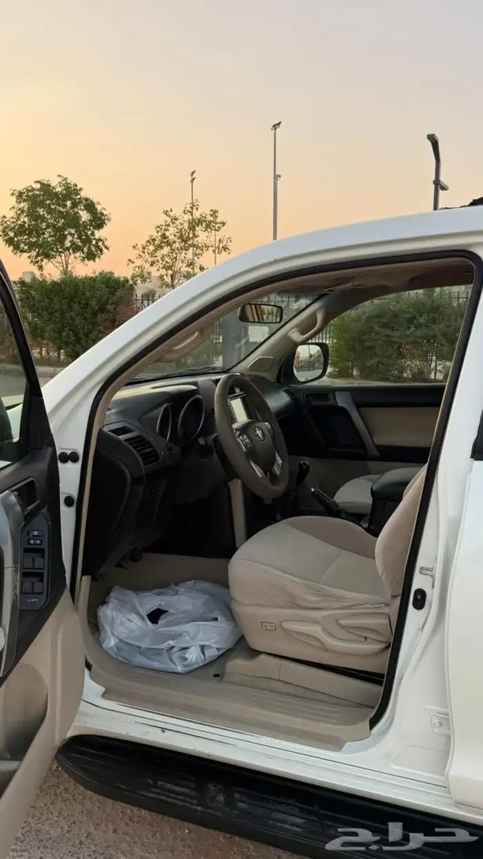 برادو 2012 قير عادي 4 سلندر دبل 12