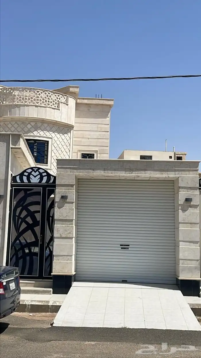 للبيع فيلا دبلكس بحي الصفاء - حائل 0