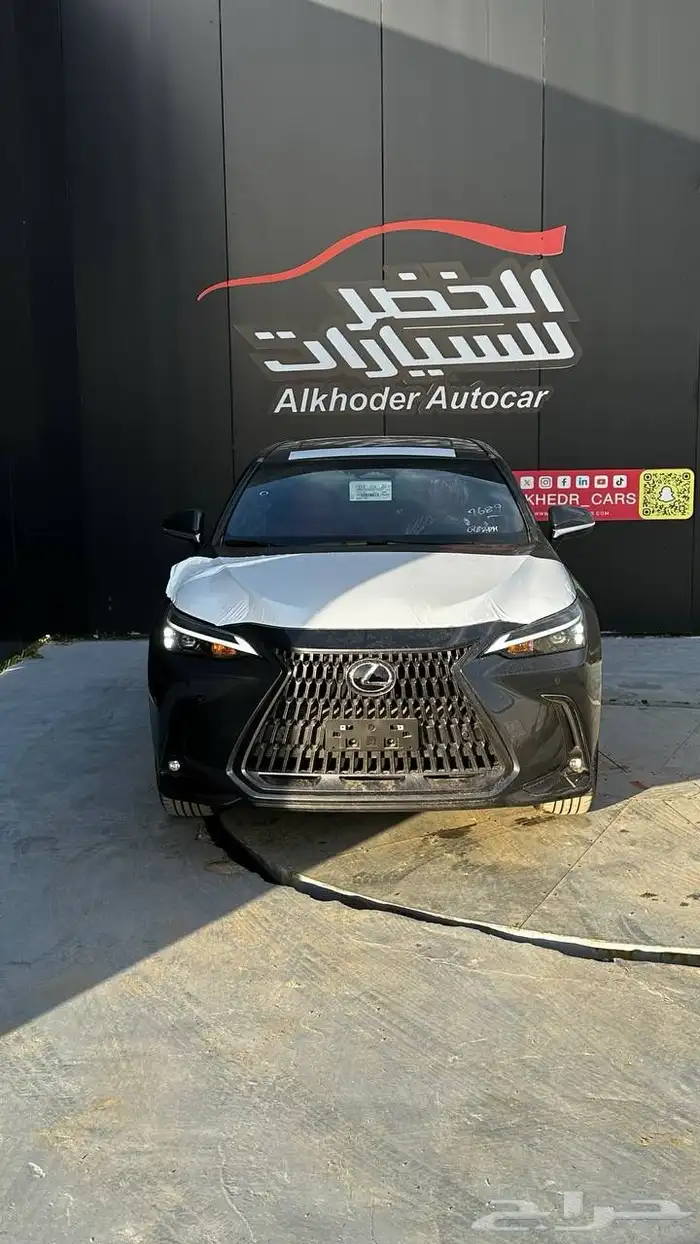 لكزس NX 350 بنزين فئة AA موديل 2025 لدى شركة الخضر 1