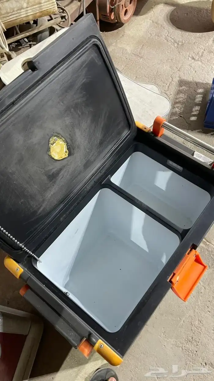 ثلاجه 40 لتر 0