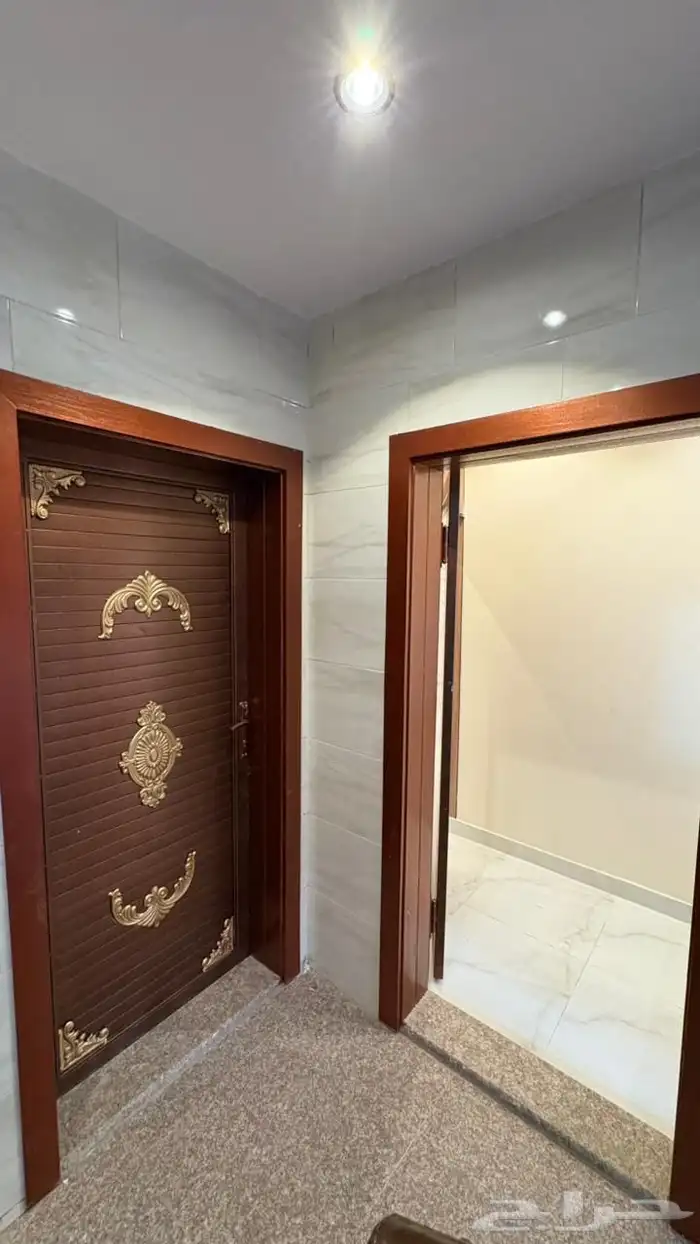 شقق 4 غرف وصاله للبيع بحي البوادي 13