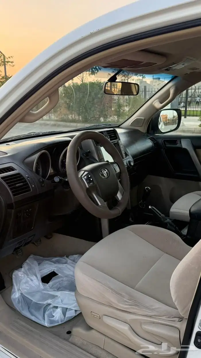 برادو 2012 قير عادي 4 سلندر دبل 16