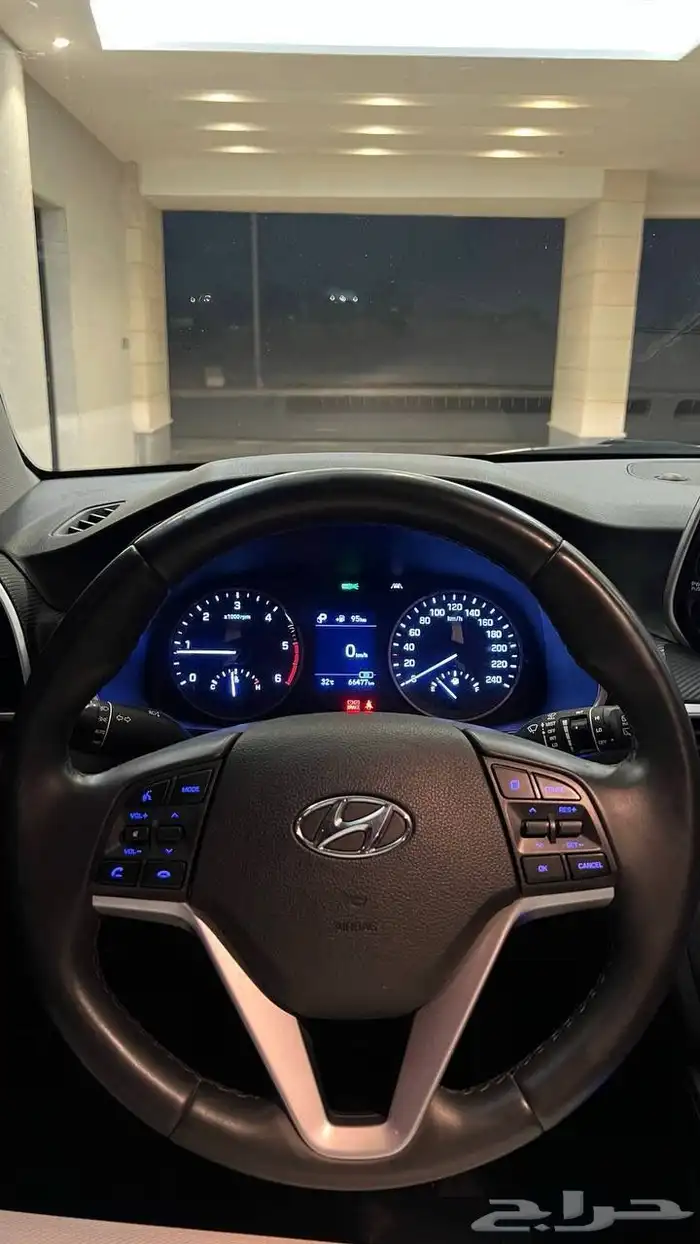 توسان 2020 بحالة الوكالة ( ديزل ) - نص فل 10