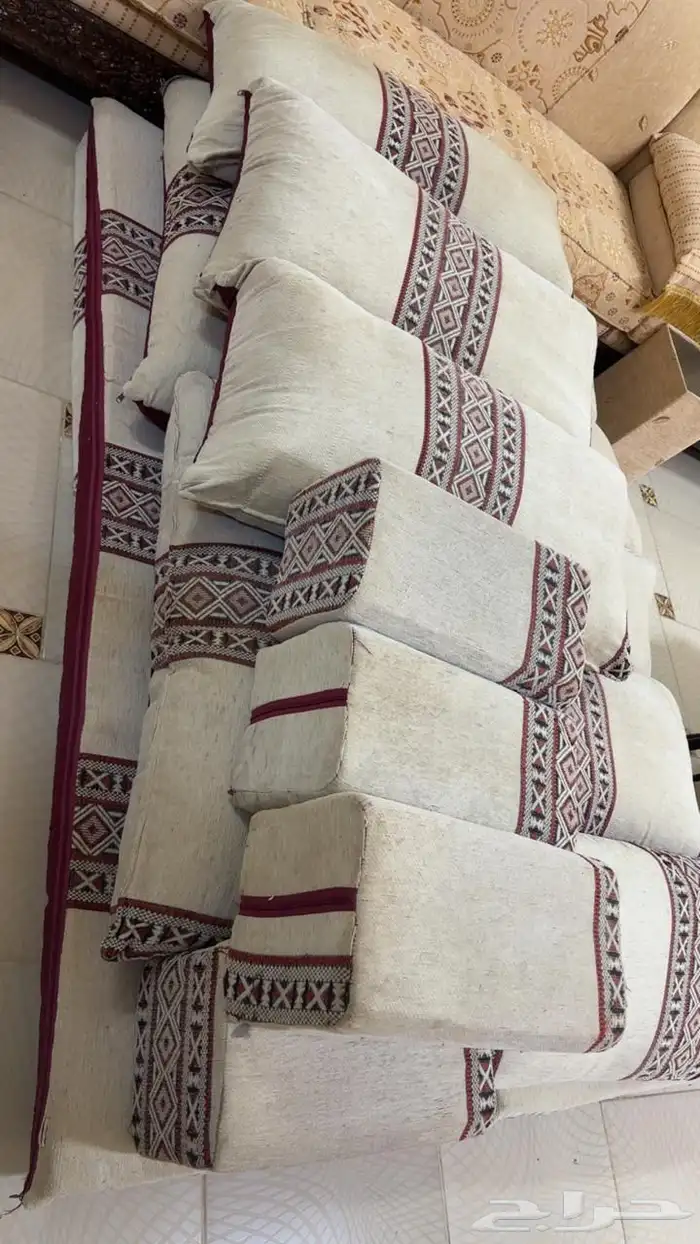 جلسات خيمه 3 في 4 استخدام قليل ونضيف 0