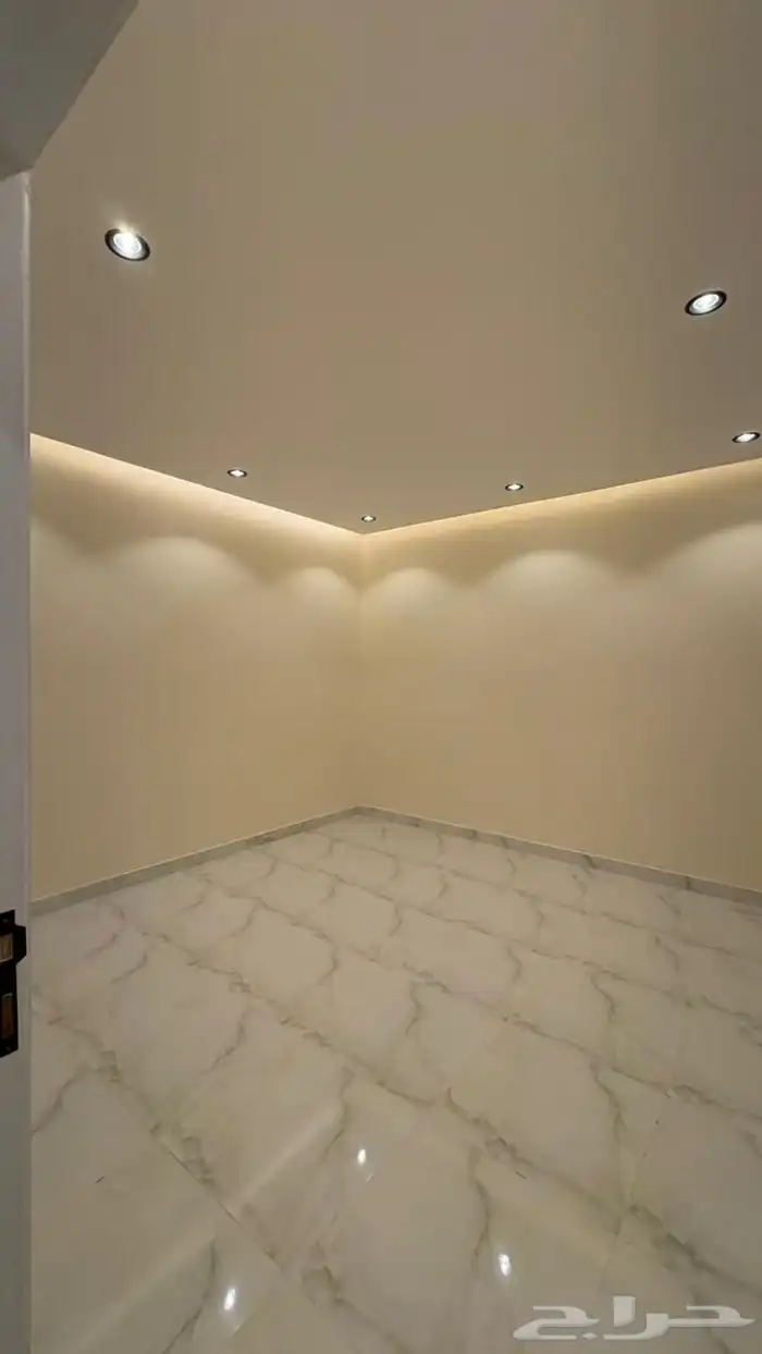 شقق 4 غرف وصاله للبيع بحي البوادي 10