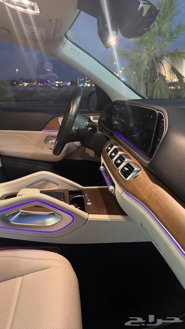 مرسيدس GLE 350 AMG ممشى قليل وبحالة الوكاله 13