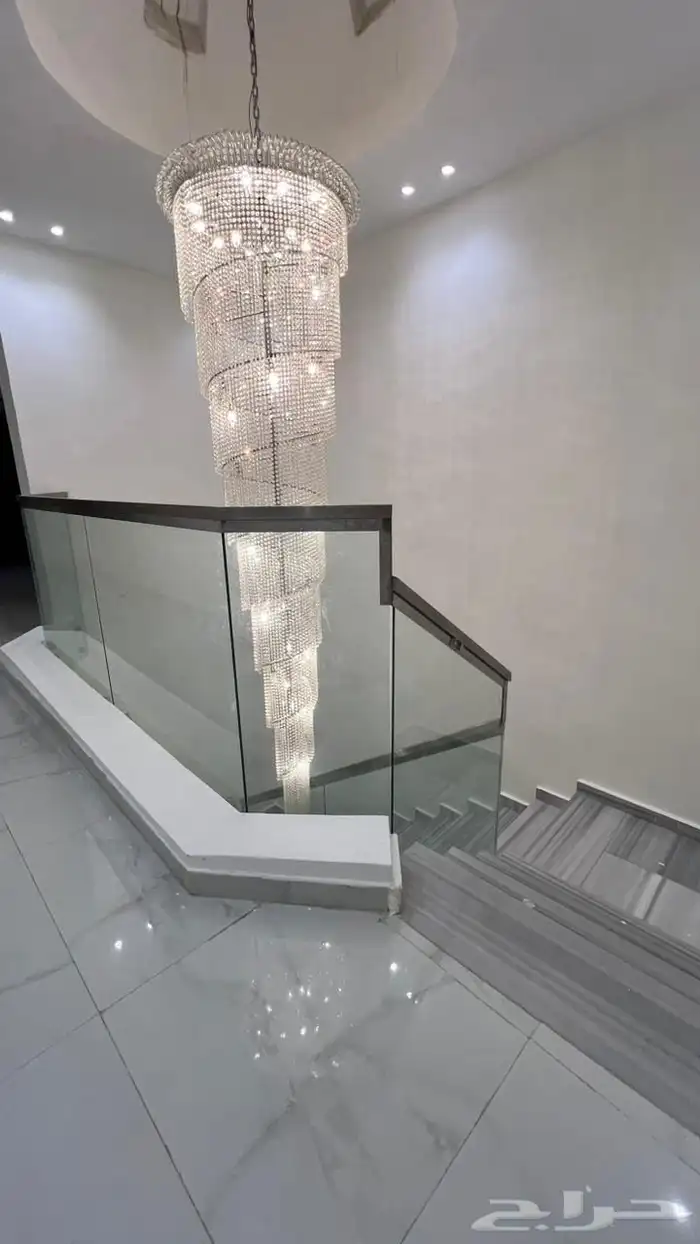 فيلا للإيجار حي تنال الرمال 22