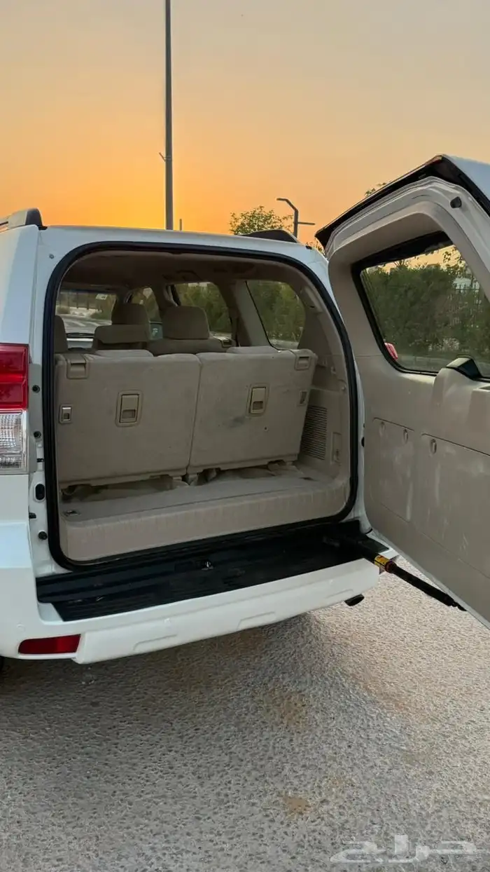 برادو 2012 قير عادي 4 سلندر دبل 9