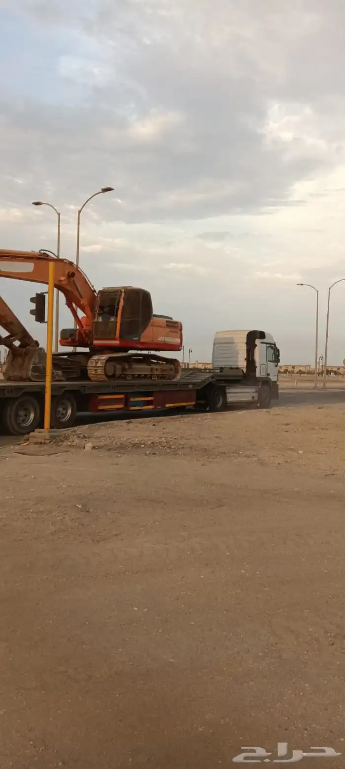 بوكلينات للايجار اليومي والشهري والمقاولات 8