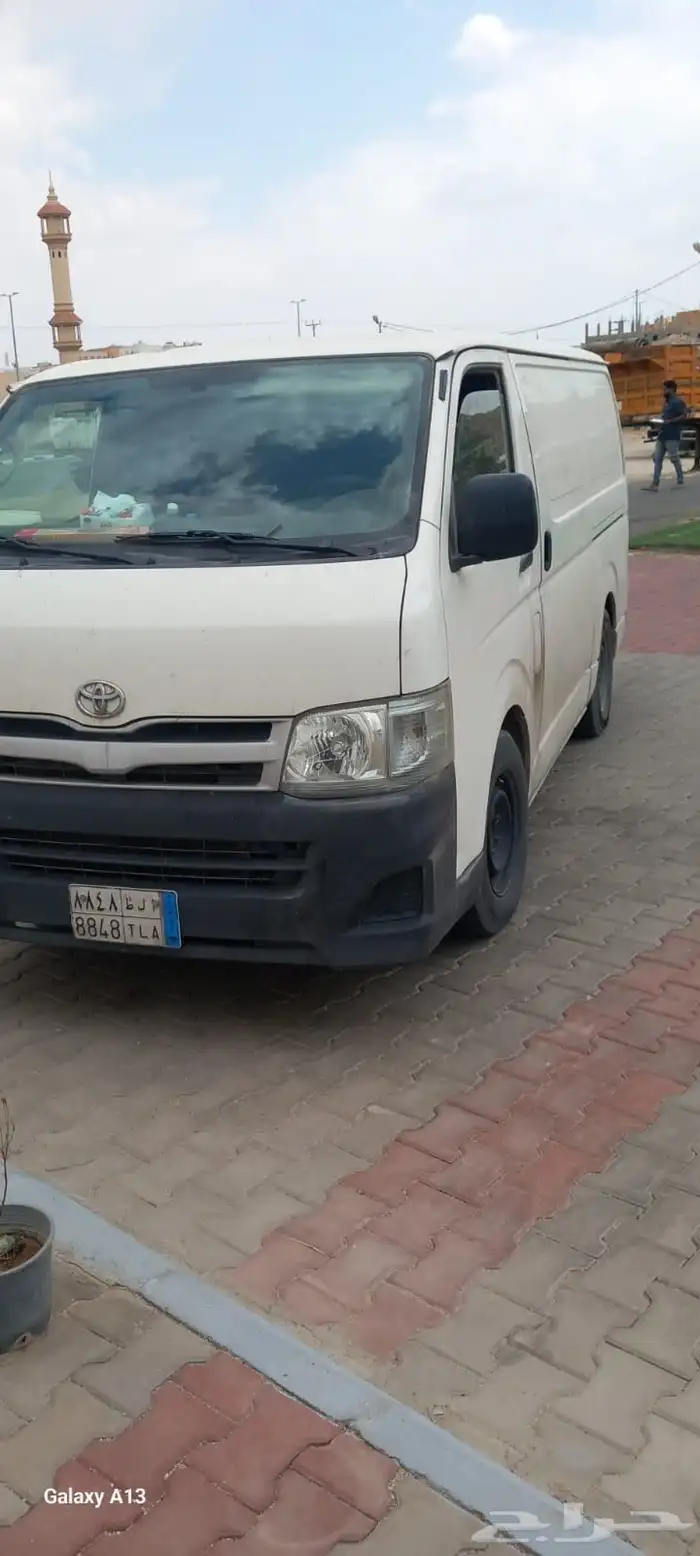 باص ديزل 2012 نظيف مره 0