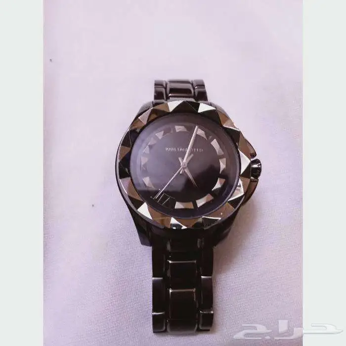 ساعة كارل لاغرفيلد امريكية نادرة 1