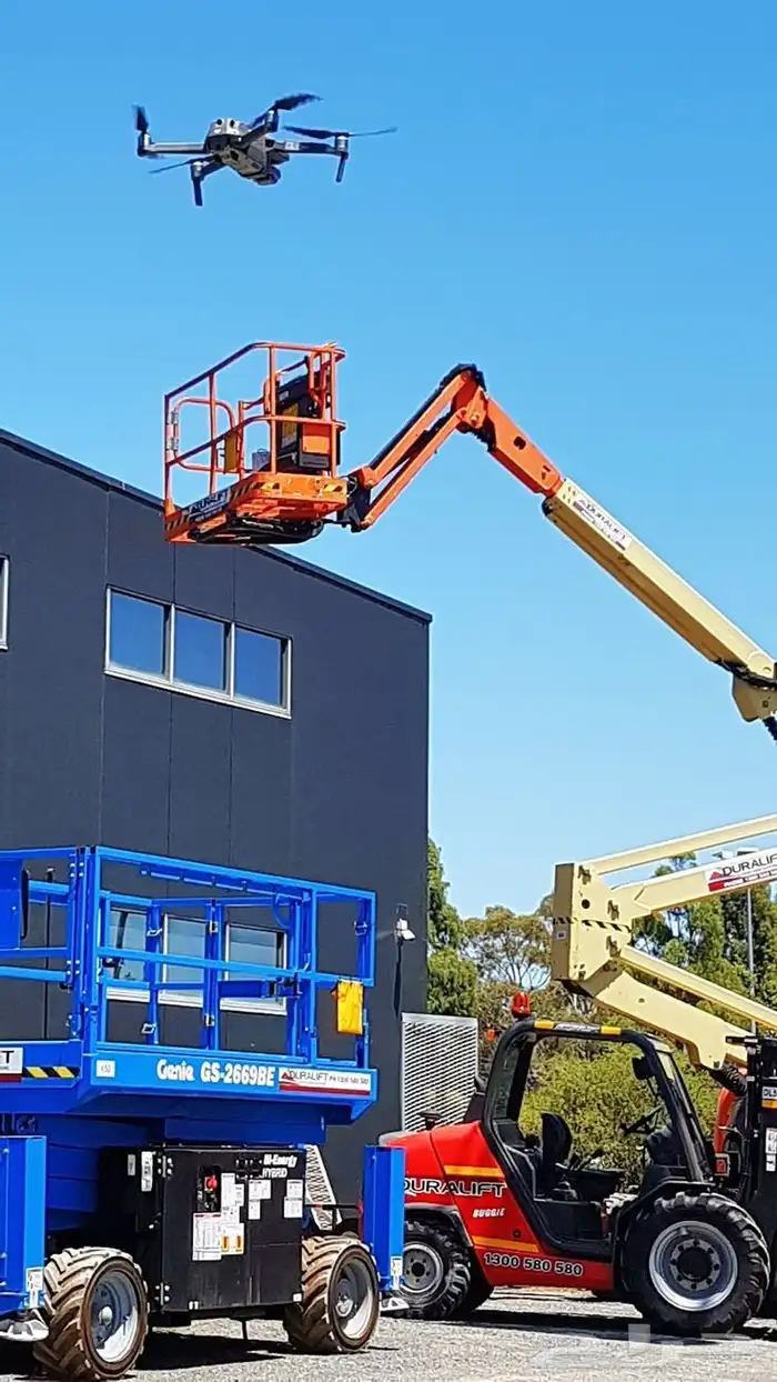 جي سي بي جيسبي كتر لودر رافعة شوكية فوركلفت تليهندر سيزرلفت 3