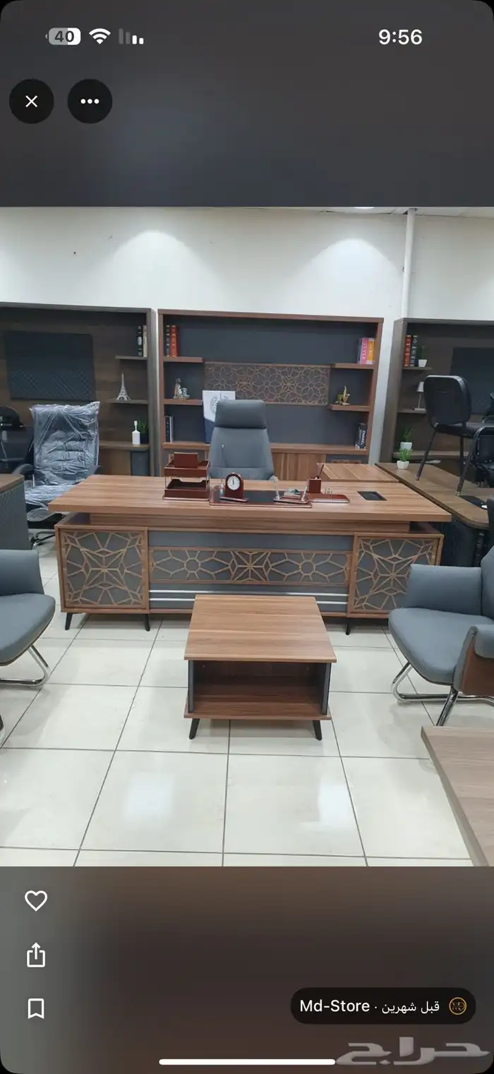 طاولة مكتب  كراسي  خزانات  كرسي انتظار  أرائك متاحة 47
