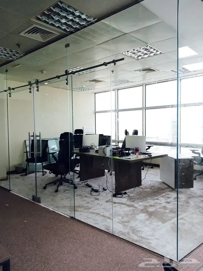 زجاج سكوريت وجهات زجاج سيكريت مكاتب زجاج تفصيل ابواب سيكوريت 6