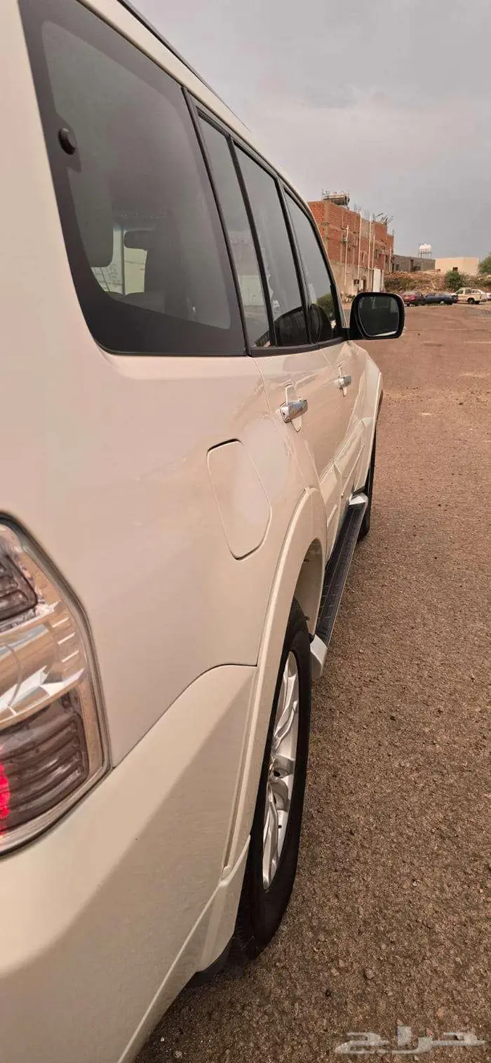 باجيرو 2020 سعودي فل كامل مكينه 3500 علامات مذهبه شبه جديد 4