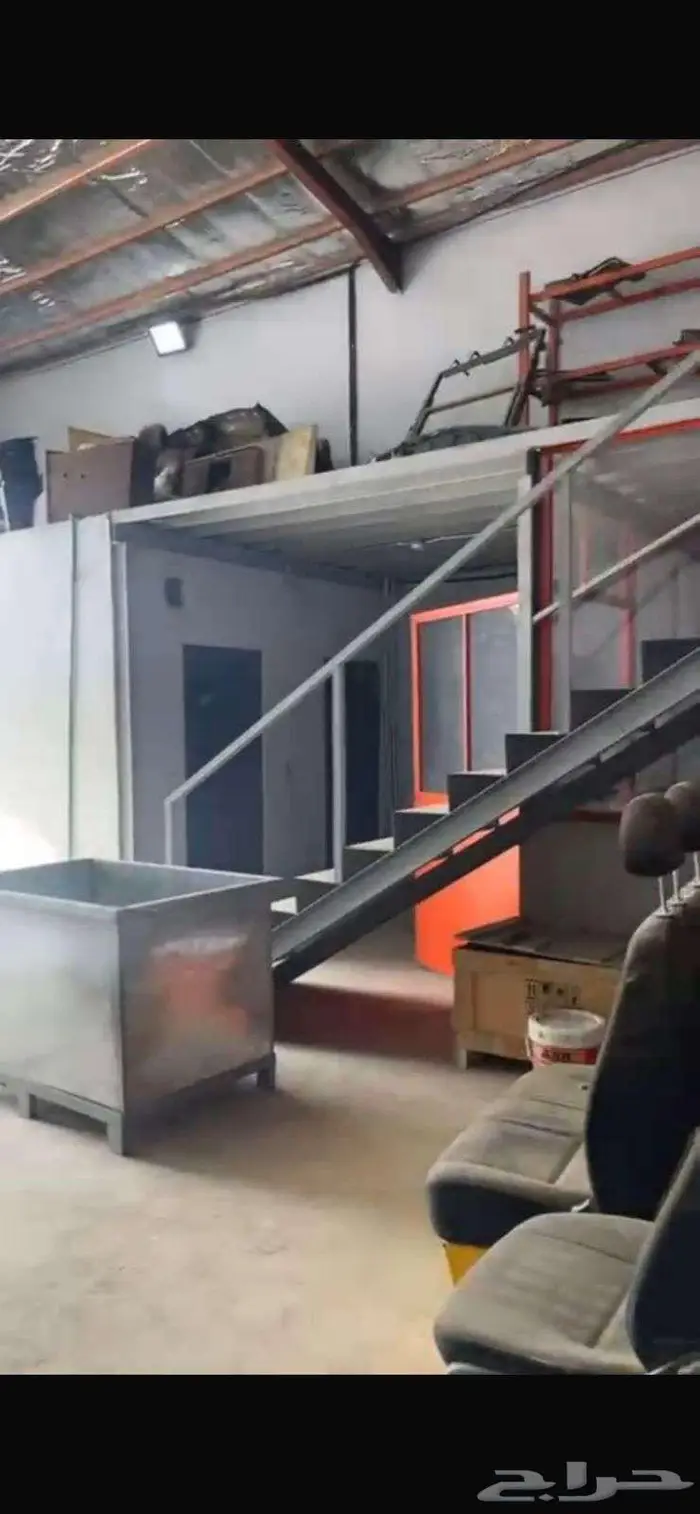 ورشة سيارات للتقبيل مساحة 209 م2 4