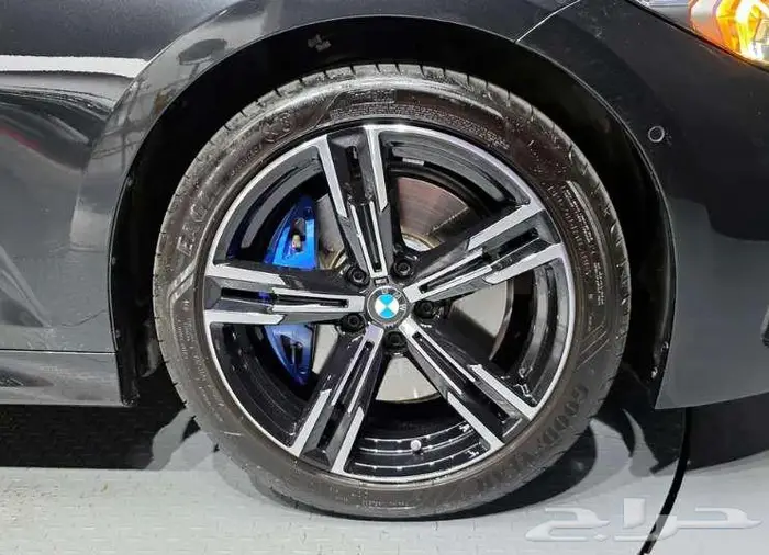 بي ام دابليو 320i M 2024معرض الميموني للاستيراد من كوريا 4