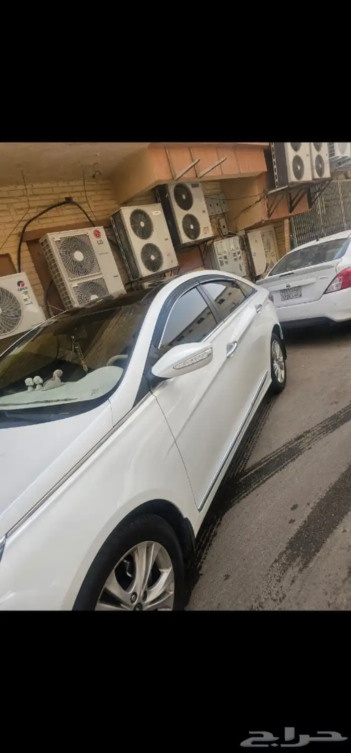 سوناتانضيف جدا تخليه0وكله نضيفه.السياره كامله نضيف تواصل خاص 4