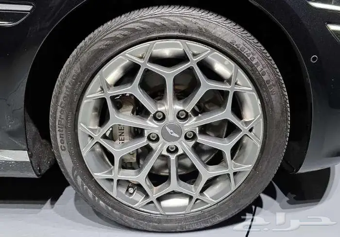 جينسيس G80 2024 معرض الميموني للاستيراد من كوريا 4