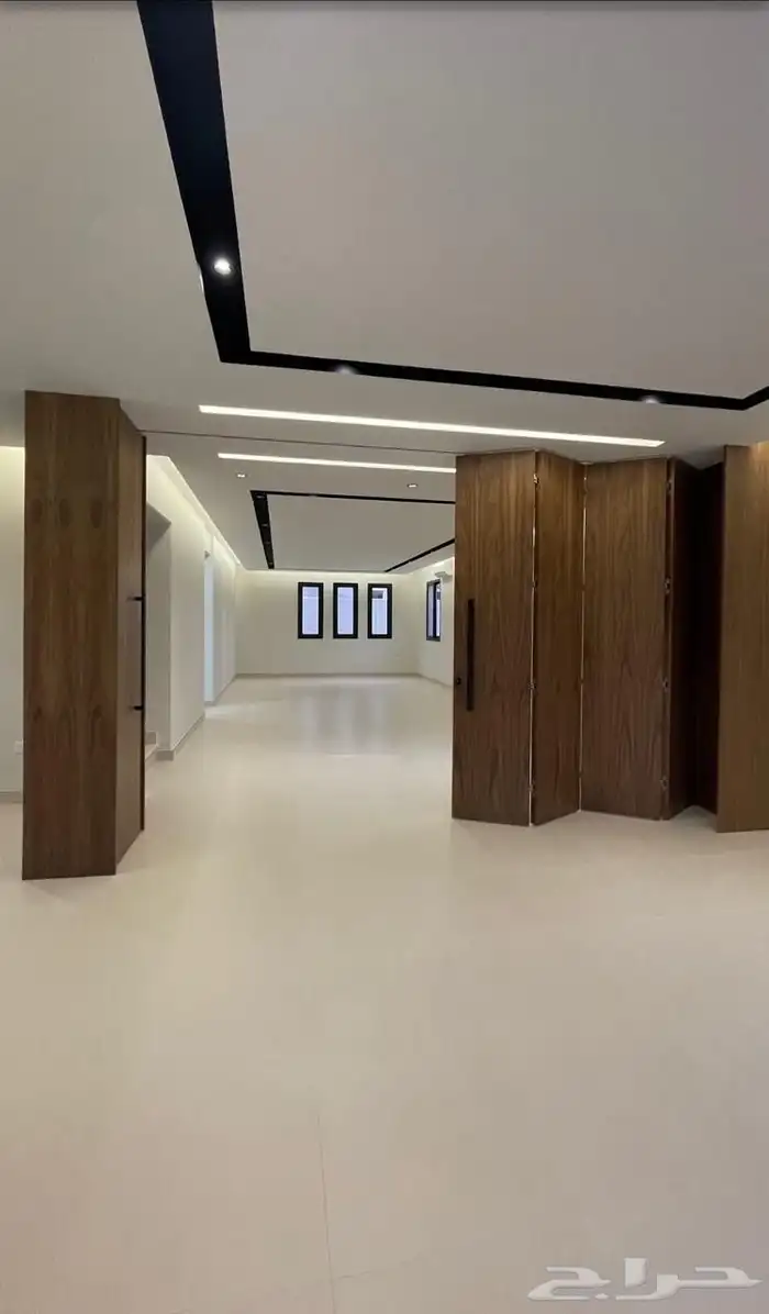 فيلا للبيع بطراز سلماني 68