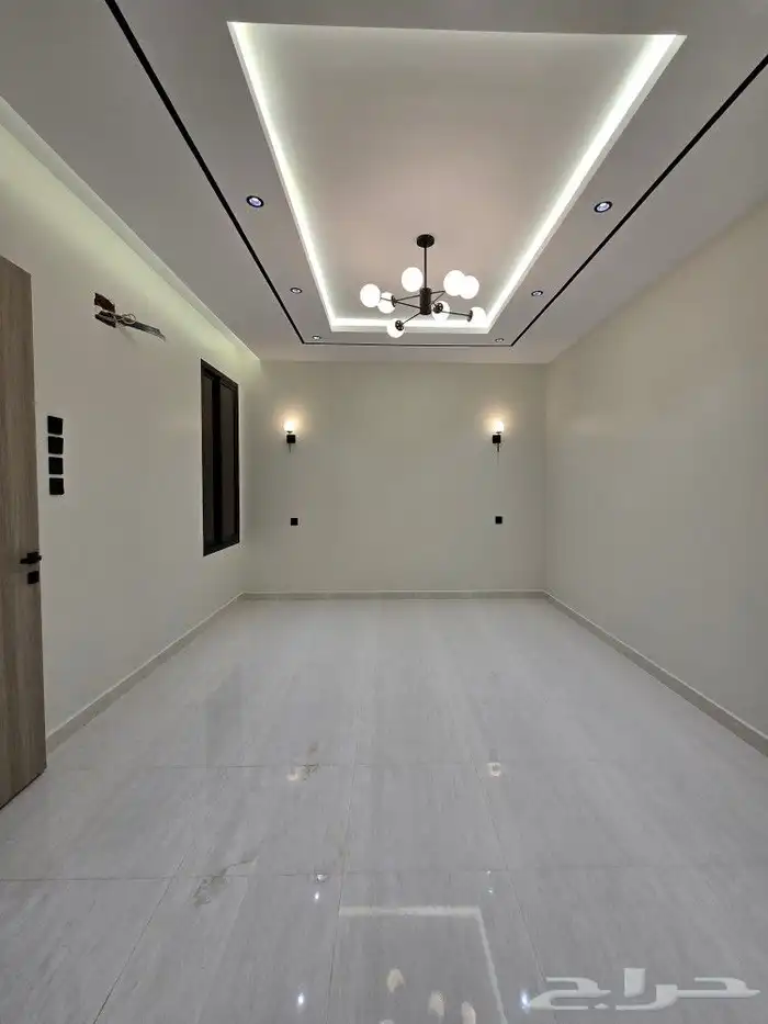 للبيع دور أرضي في عماره دورين6غرفVIP حوش مدخل سياره احدرفيده 18