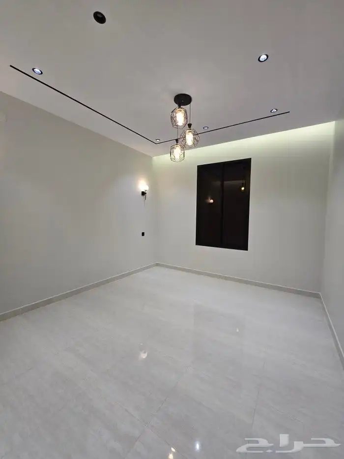 للبيع دور أرضي في عماره دورين6غرفVIP حوش مدخل سياره احدرفيده 15