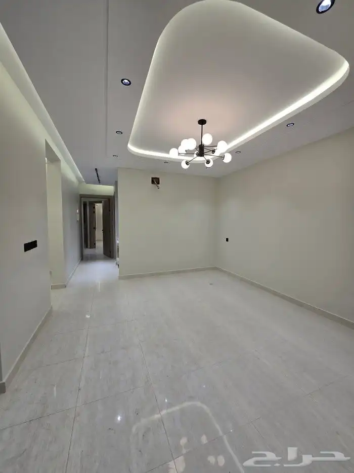 للبيع دور أرضي في عماره دورين6غرفVIP حوش مدخل سياره احدرفيده 8