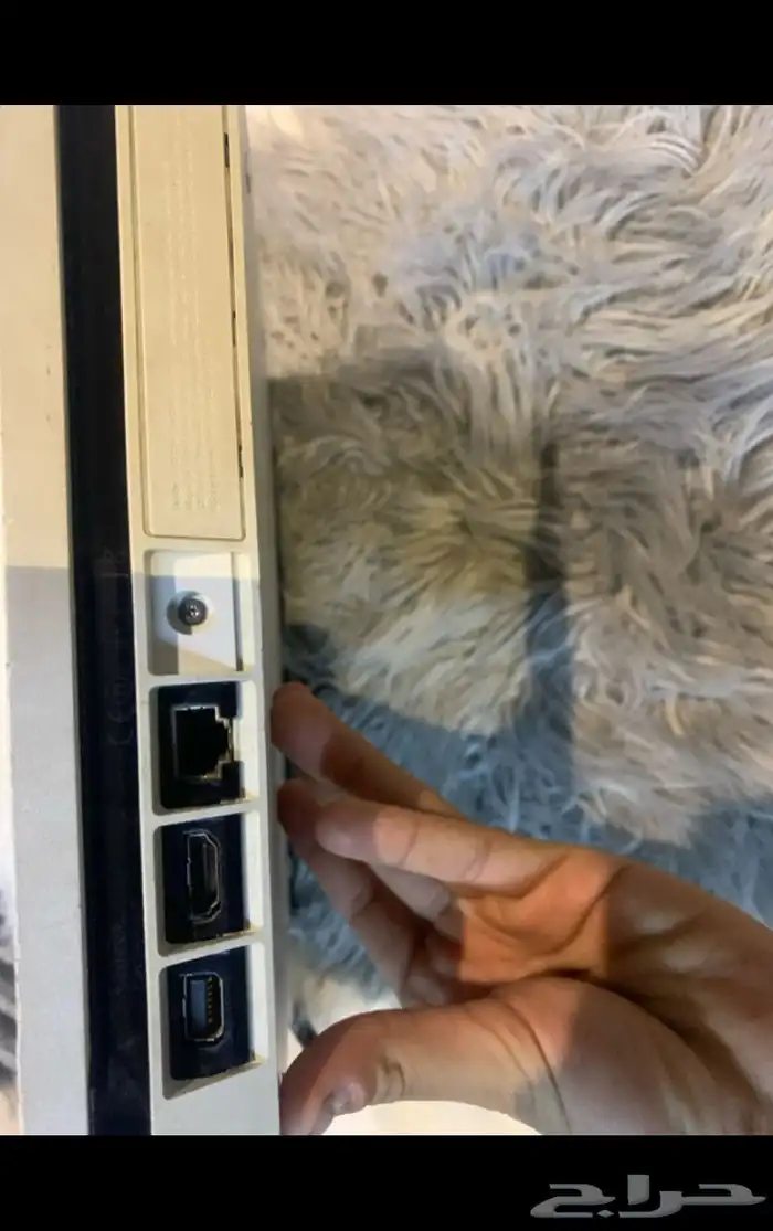 سوني فور سلم نضيف على السوم 1