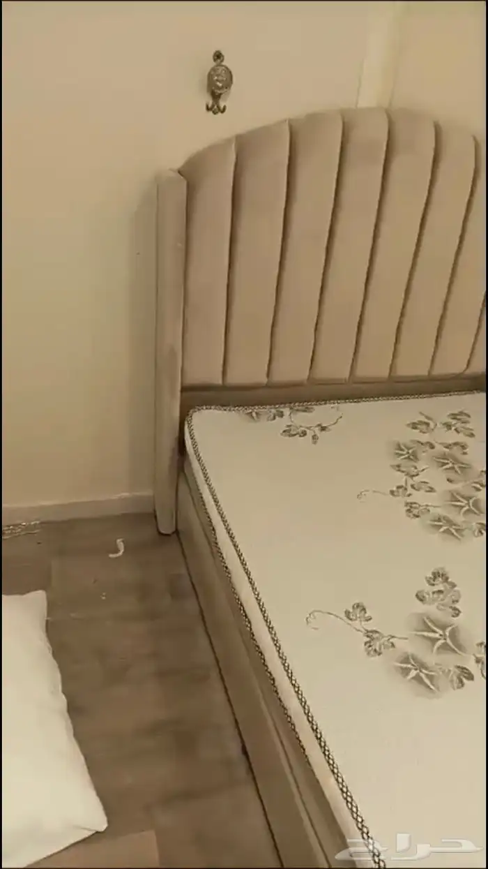 سرير مفرد للبيع 0