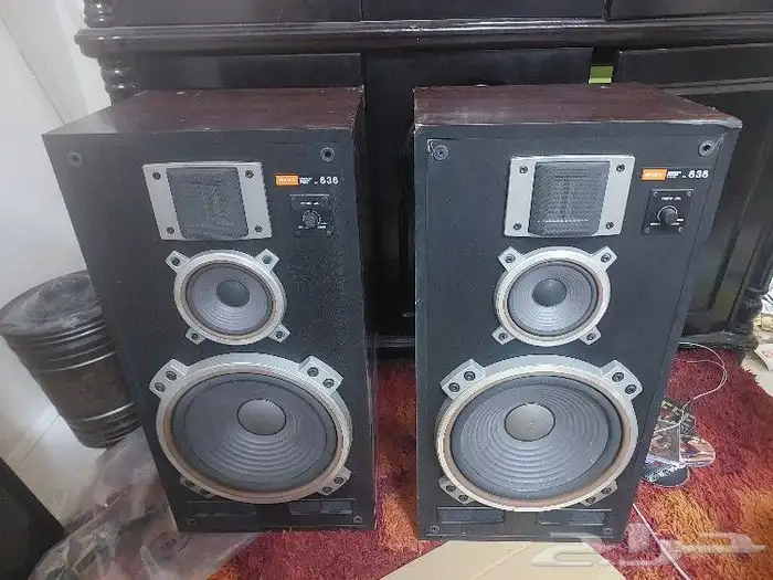 سماعات سوني قديمه فخمه 0