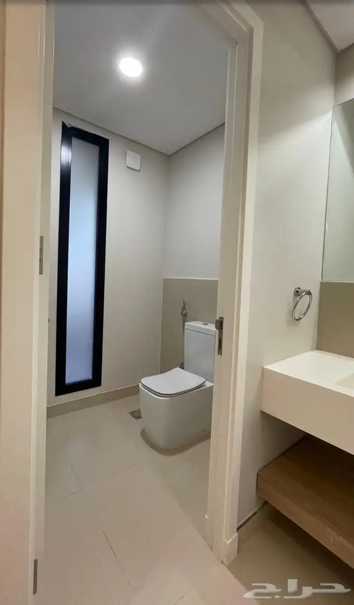 فيلا للبيع بطراز سلماني 57