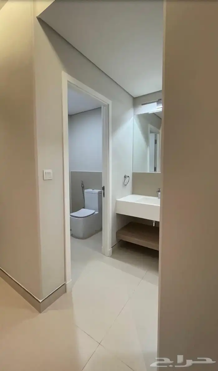 فيلا للبيع بطراز سلماني 63